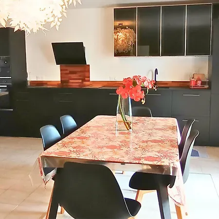 Vakantiehuis Jardin-marin-ajaccio *